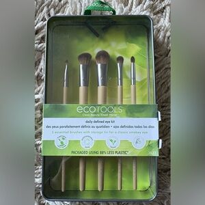 EcoTools Green and White Eye Brush Set